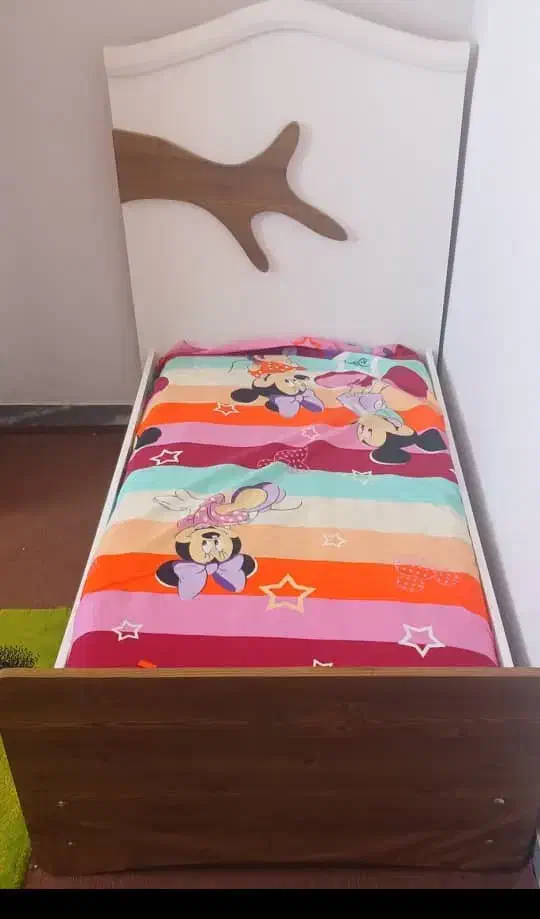 تخت بچه با خوشخواب|تخت و سرویس خواب|بروجرد, |دیوار