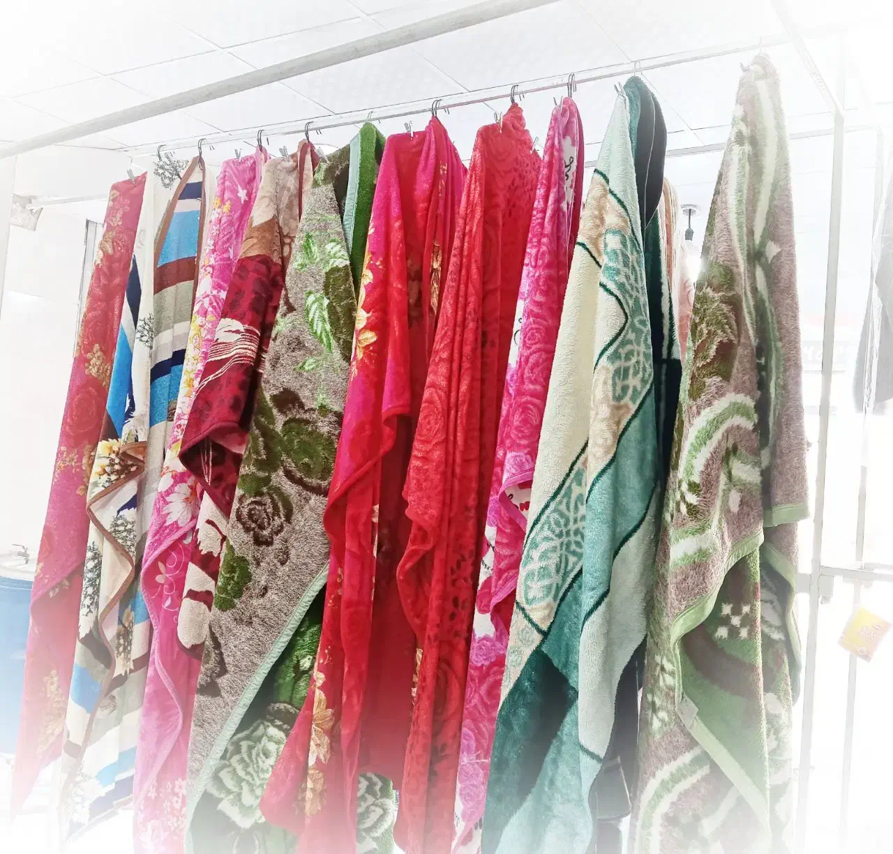 خشکشویی و پتوشویی پرتو|خدمات نظافت|زاهدان, |دیوار