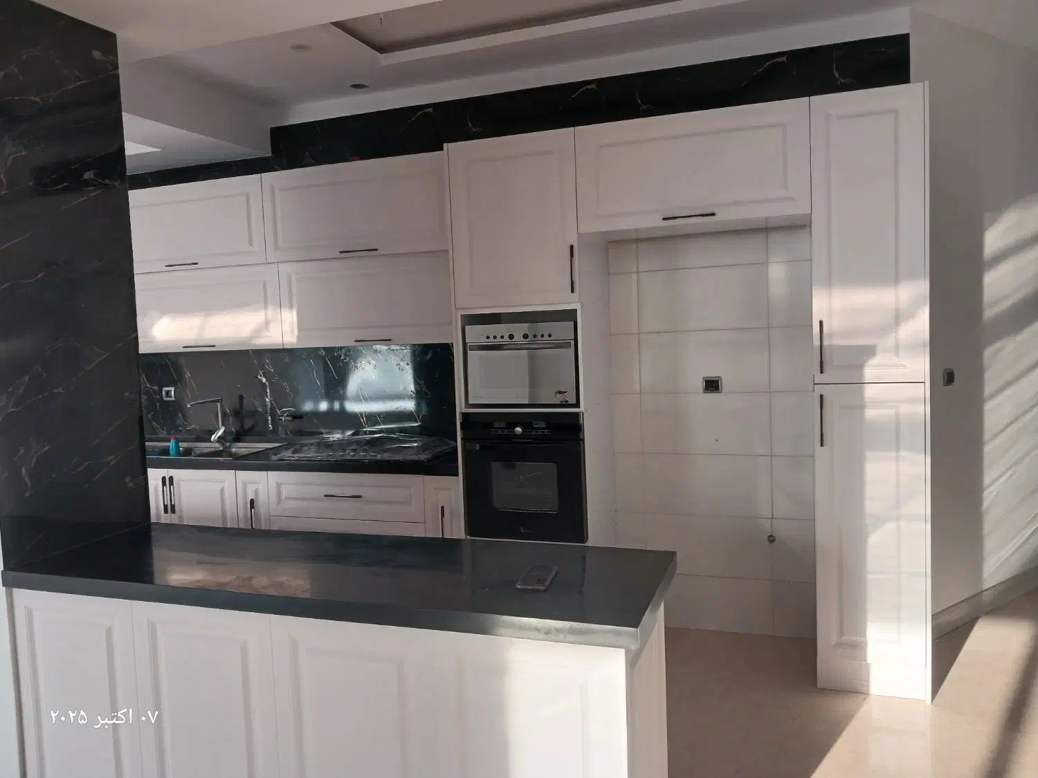 تولید مستقیم ساخت کابینت وکمد دیواری|کتابخانه، شلف، قفسه‌های دیواری|تهران, بهارستان|دیوار