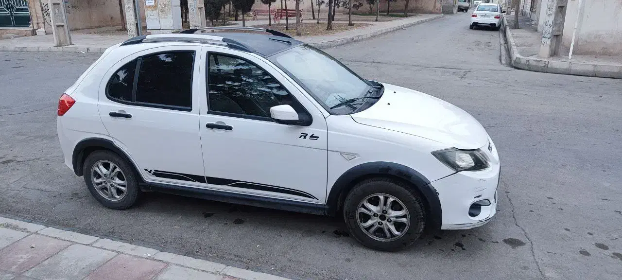 کوییکR مشکی سفید|خودرو سواری و وانت|هشتگرد, شهرک وحدت|دیوار