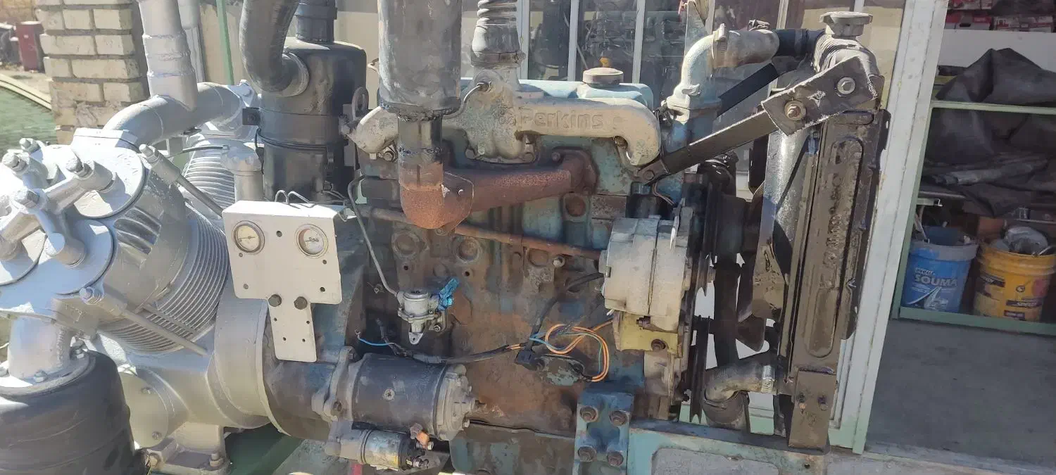 موتور پرکنز با کمپرسور|ماشین‌آلات صنعتی|بیجار, |دیوار