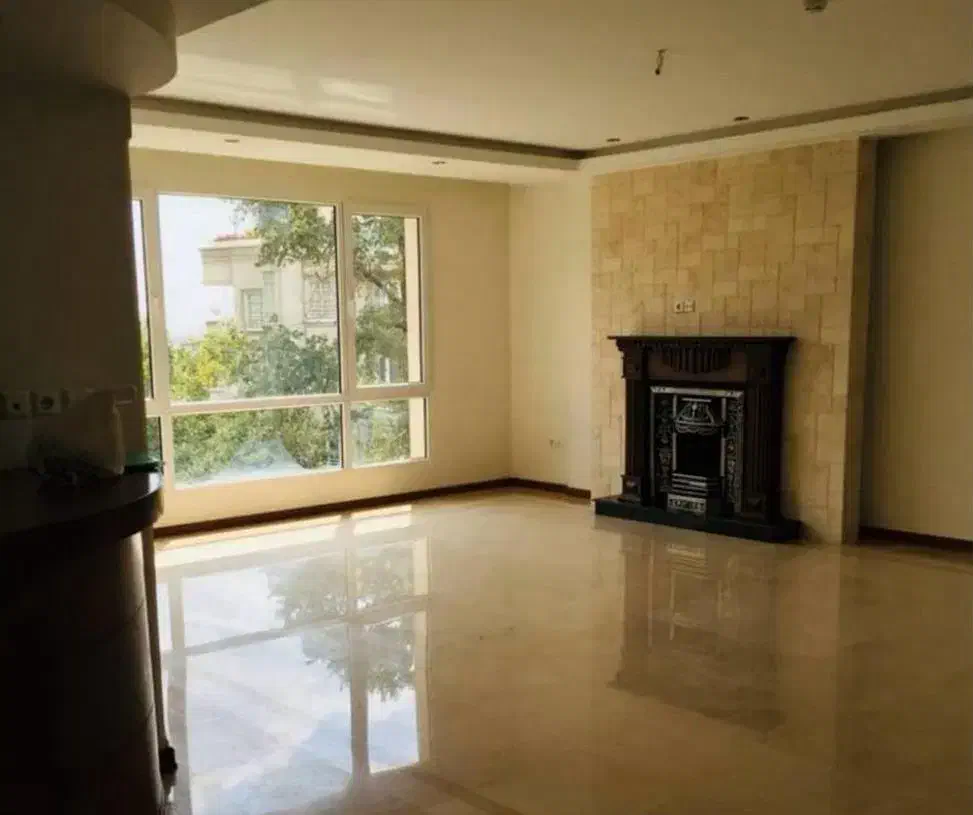 ۱۱۴متر/دوخواب/تخلیه/ویو دریاچه