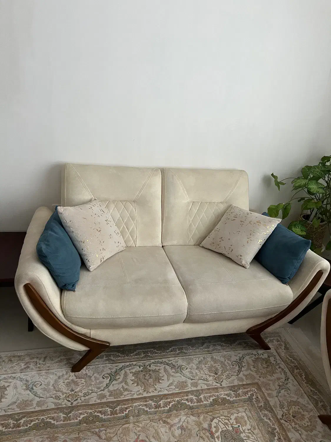 مبل و میز عسلی و میز tv|مبلمان خانگی و میز عسلی|گرگان, |دیوار