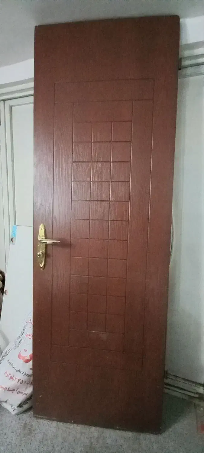 درب چوبی|مصالح و تجهیزات ساختمان|خوی, |دیوار