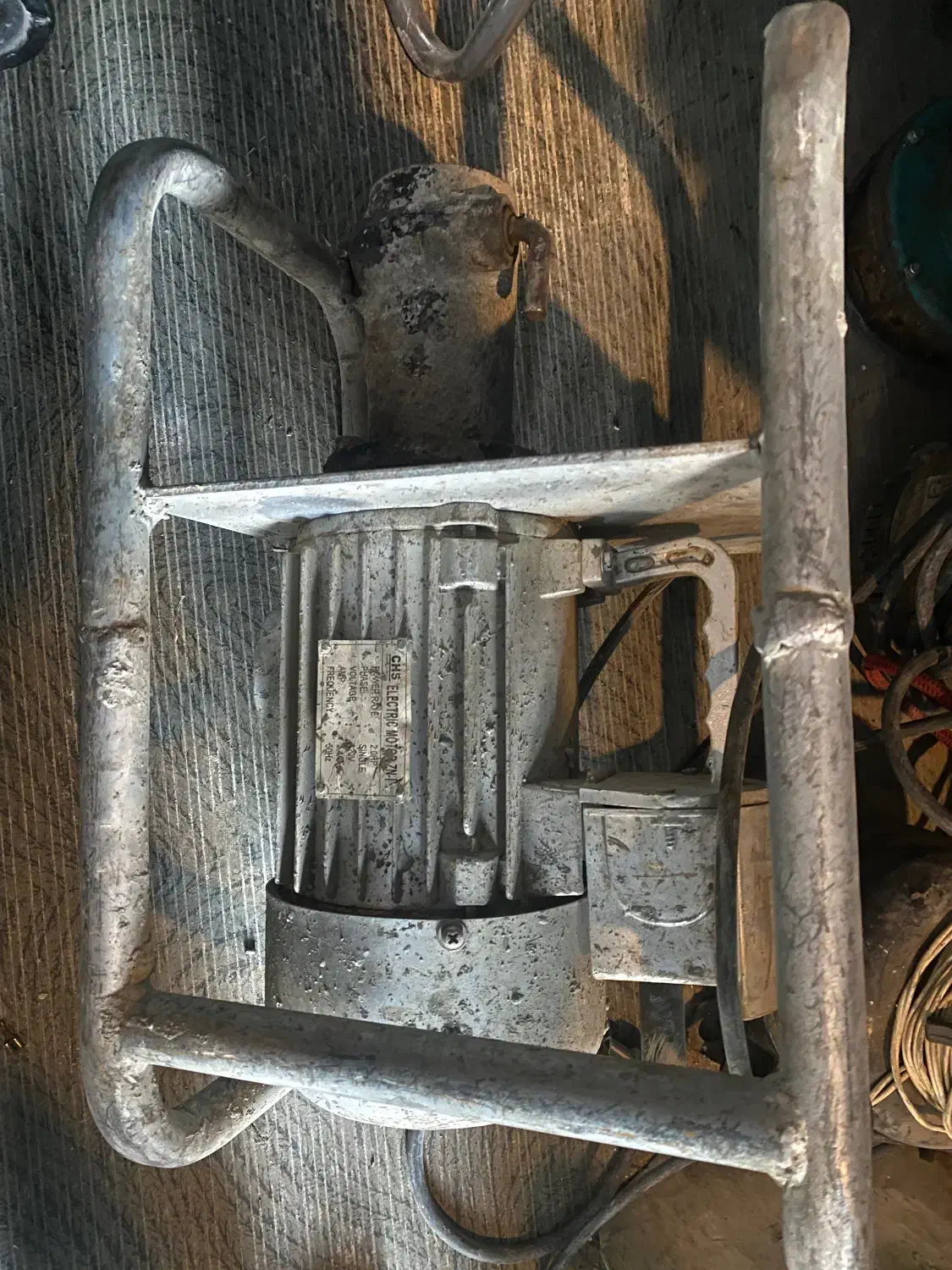 هیلتی بوش پیکور اره برقی بتن کن ویبراتور کفکش ۳فاز|ابزارآلات|تهران, حکیمیه|دیوار