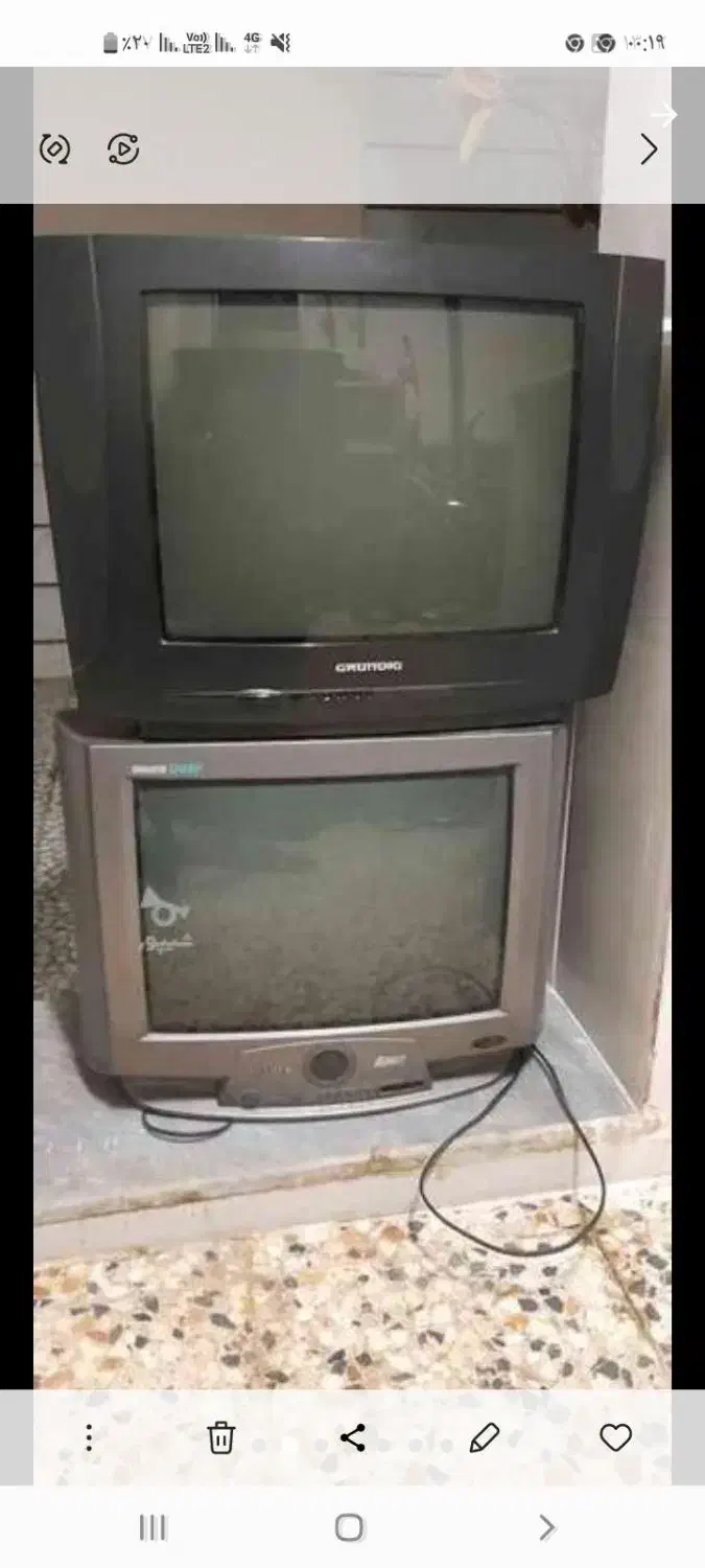 تلویزیون رنگی ۲۱ اینچ بزرگ و ۱۴ اینچ کوچک|تلویزیون و پروژکتور|جویبار, |دیوار