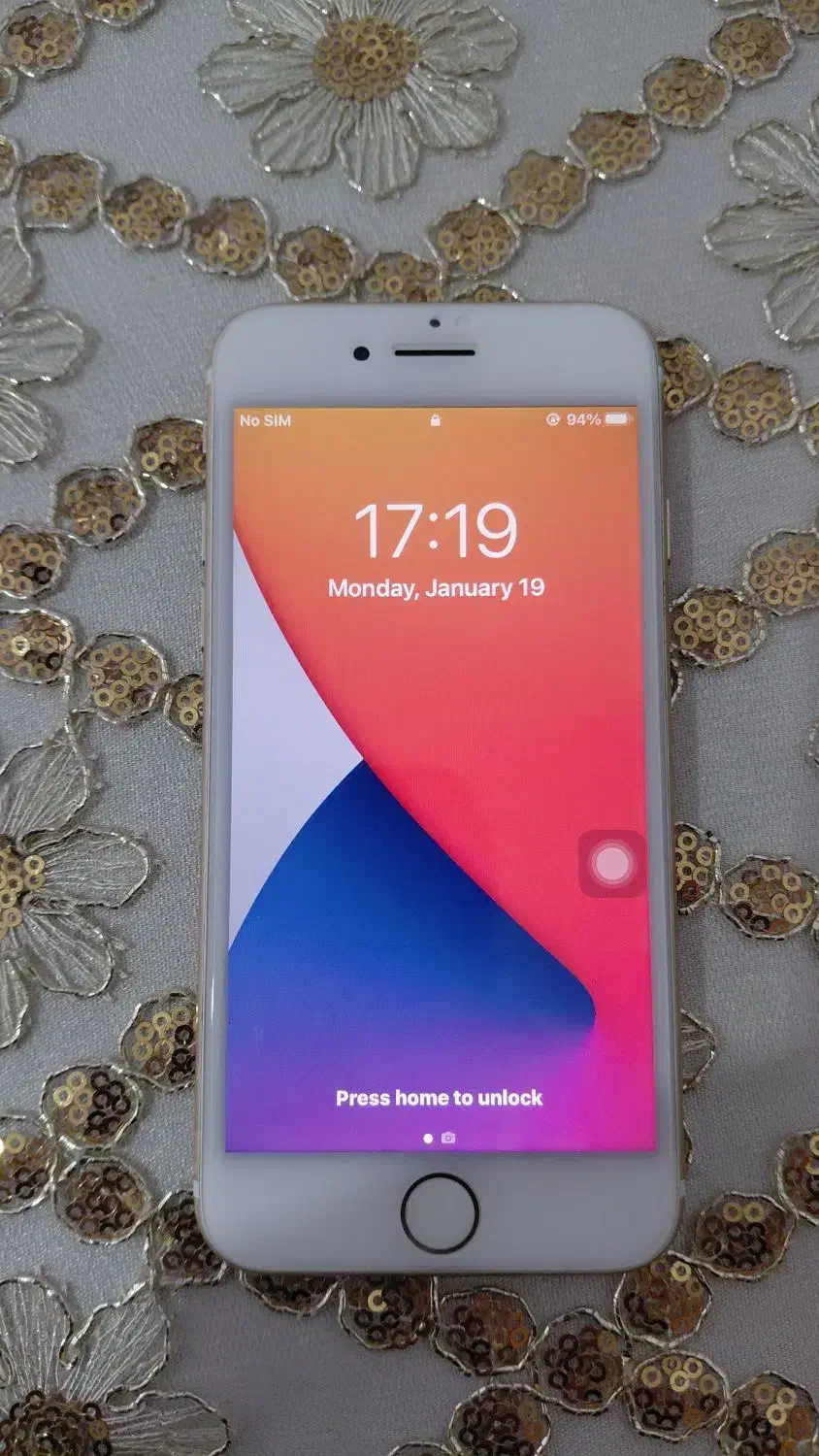 آیفون ۷ حافظه ۱۲۸ گیگ(طلایی)|موبایل|کرمانشاه, |دیوار