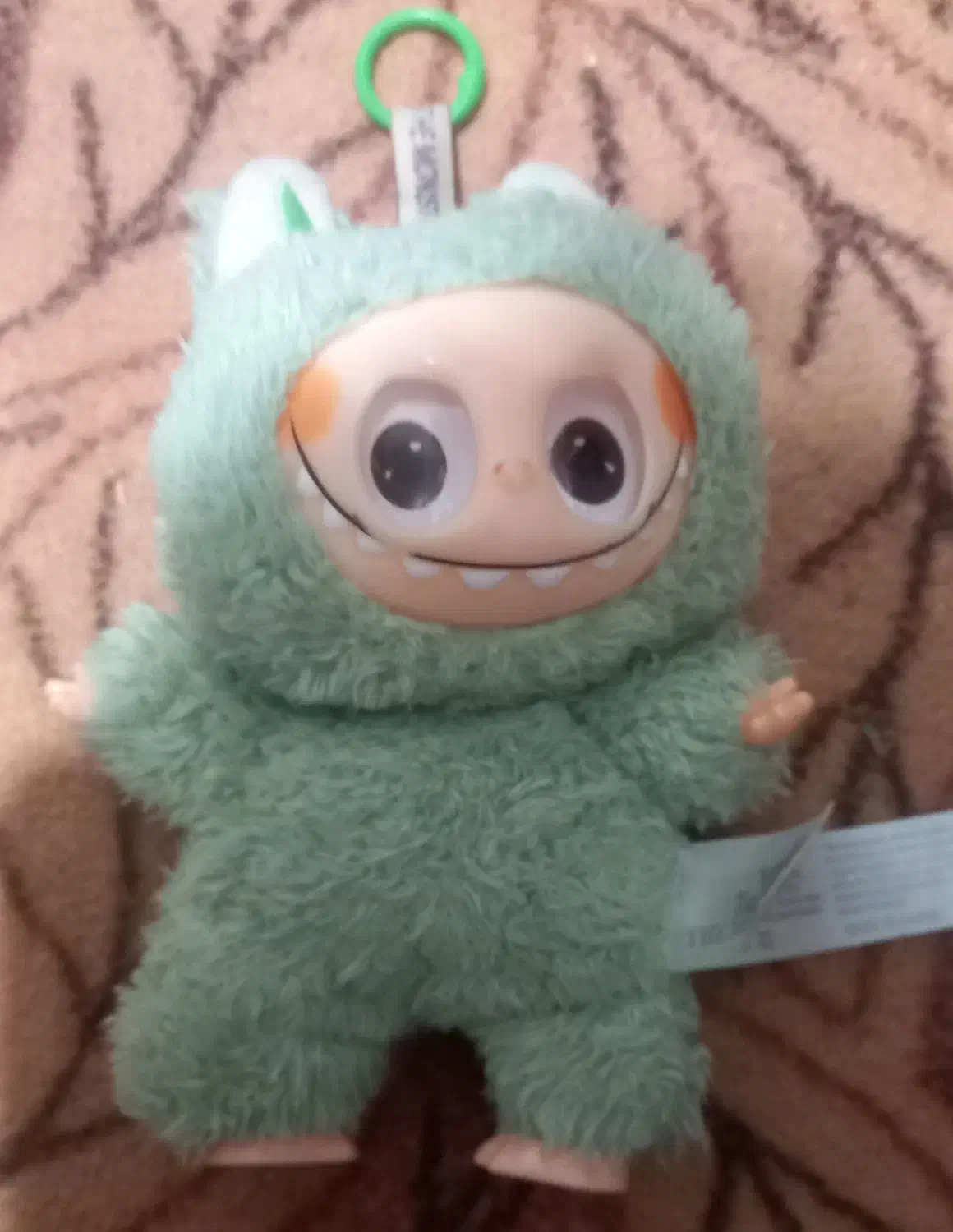 لبوبو|اسباب‌بازی بچه|لردگان, |دیوار