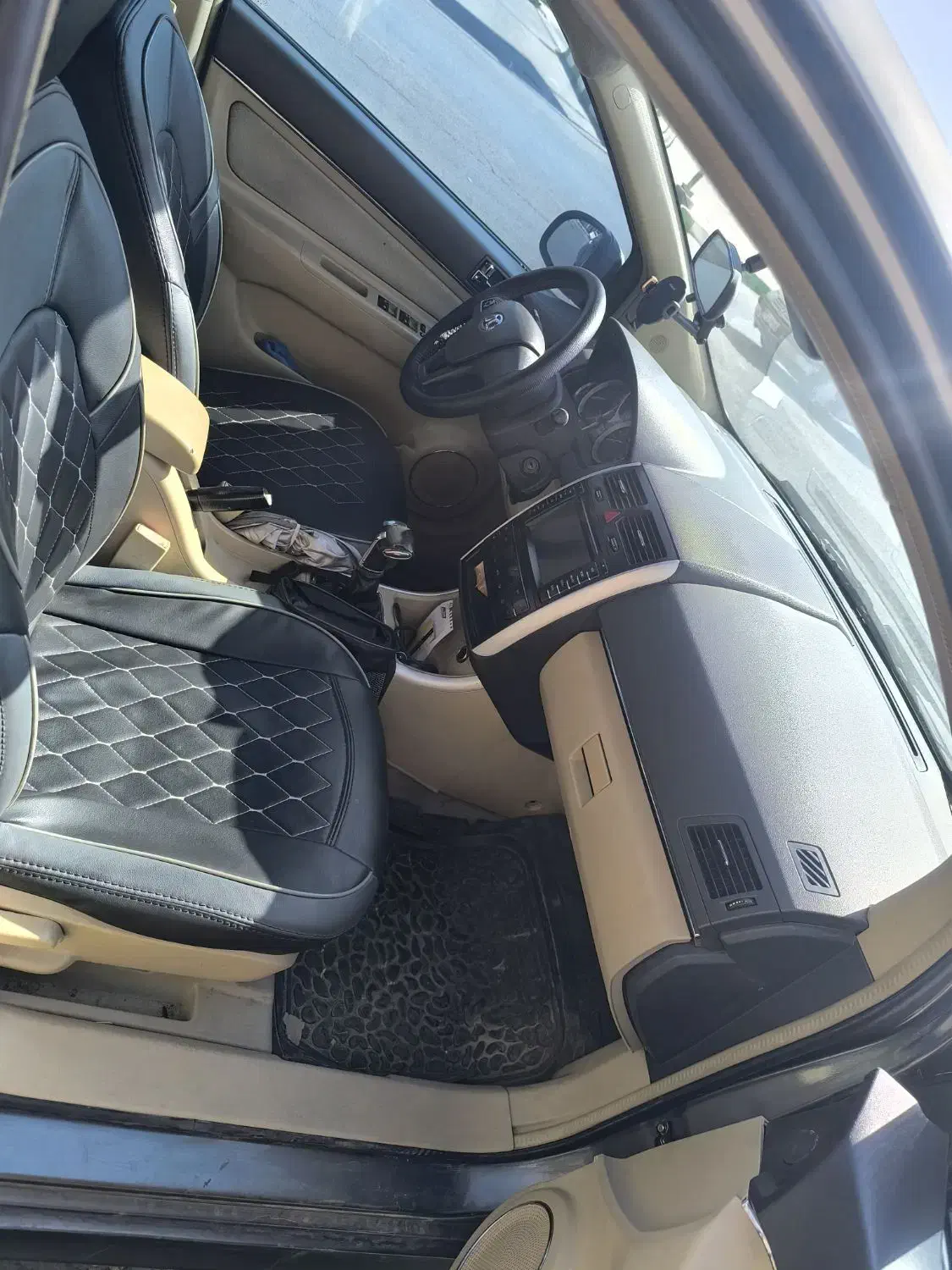 سابرینا مدل ۹۵ اتومات معاوضه|خودرو سواری و وانت|کاشان, ولیعصر|دیوار