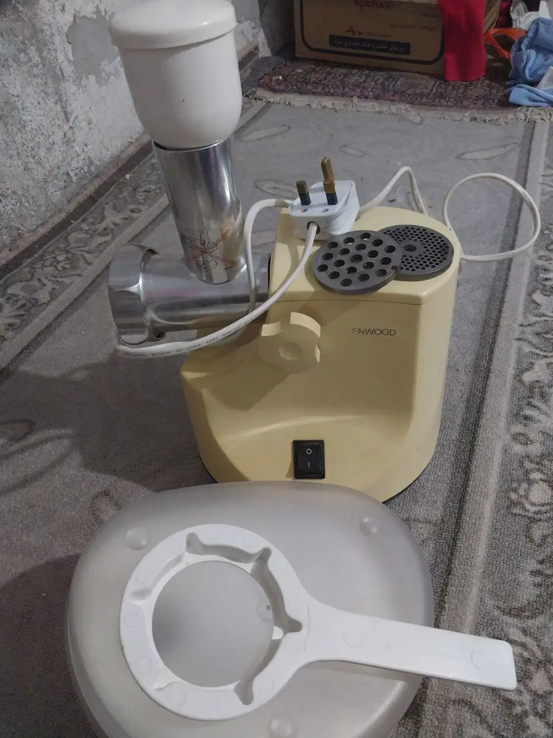 چرخ گوشت کن وود|خردکن، آسیاب، غذاساز|سنندج, |دیوار