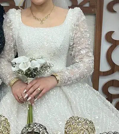 لباس عروس در حد نو سایز 38 تا 44|لباس|خرم‌آباد, |دیوار