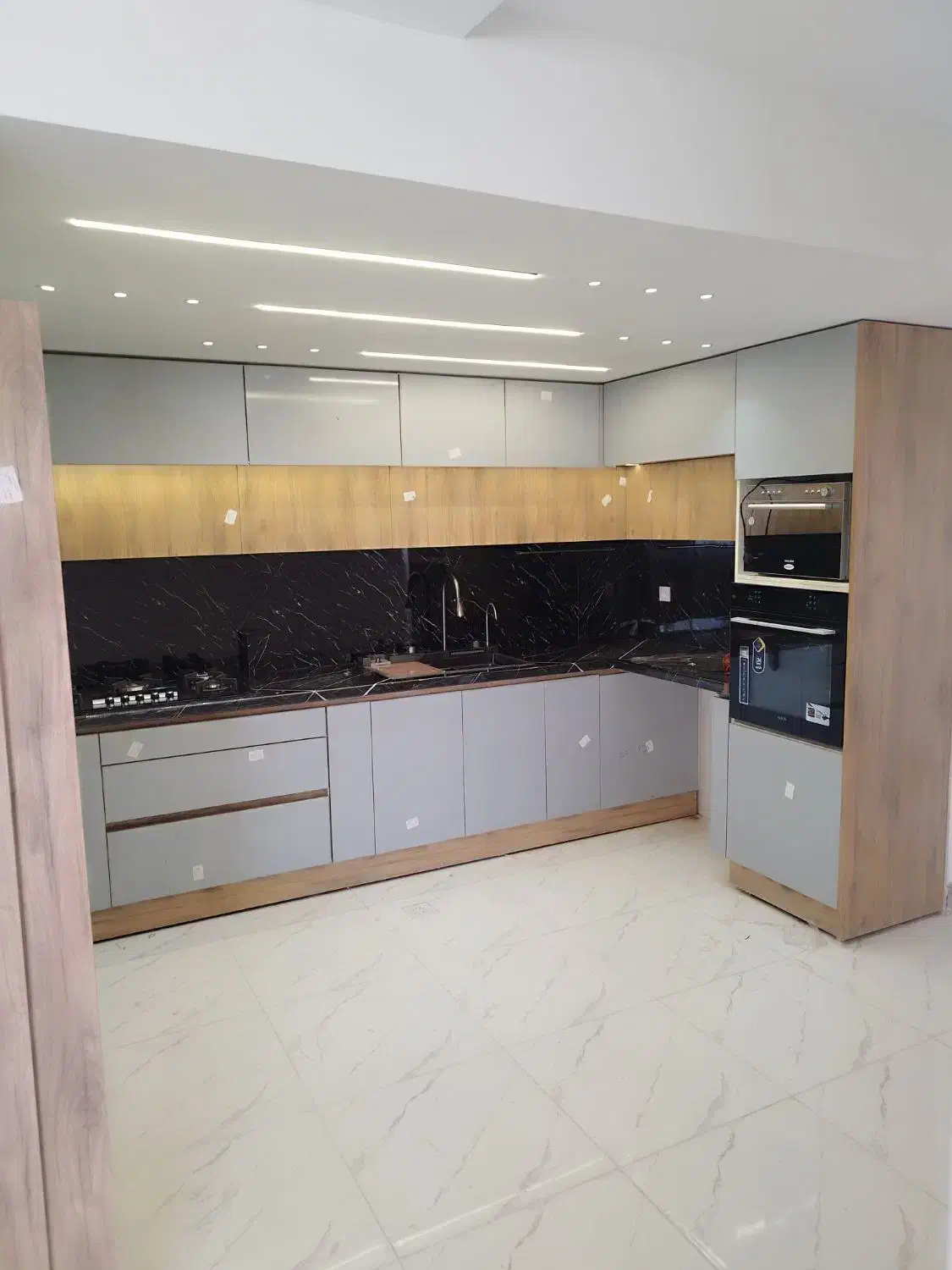 ساخت و تعمیر کابینت. کمد دیواری|خدمات پیشه و مهارت|صدرا-فارس, فاز ۲|دیوار