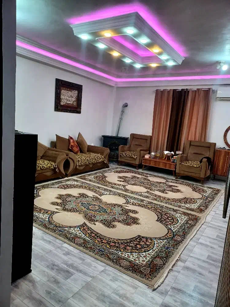 خانه ویلای متراژکل ۱۰۰۰متربنا۱۳۰متر۱۰دقیقه به سنگر|فروش خانه و ویلا|سنگر, |دیوار