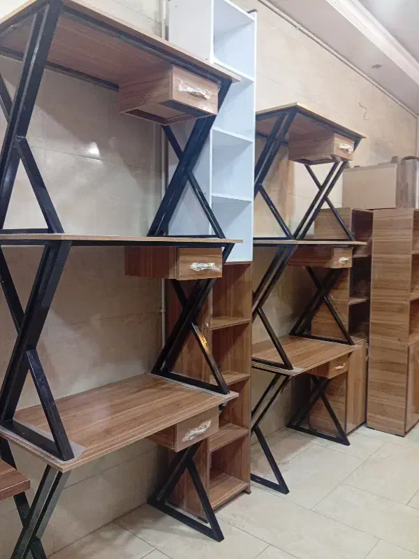 میز اداری فلز ام دی اف،میز مدیریت|میز تحریر و کامپیوتر|اصفهان, صدف|دیوار