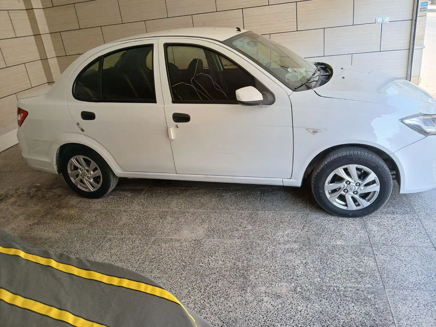 ساینا ۹۸|خودرو سواری و وانت|شیراز, شهرک گلستان شمالی|دیوار