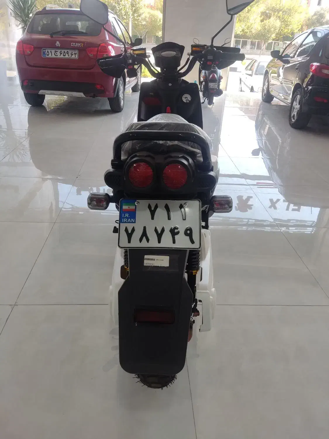 موتور مادو برقی صفر سند دار|موتورسیکلت|شیراز, بریجستون|دیوار