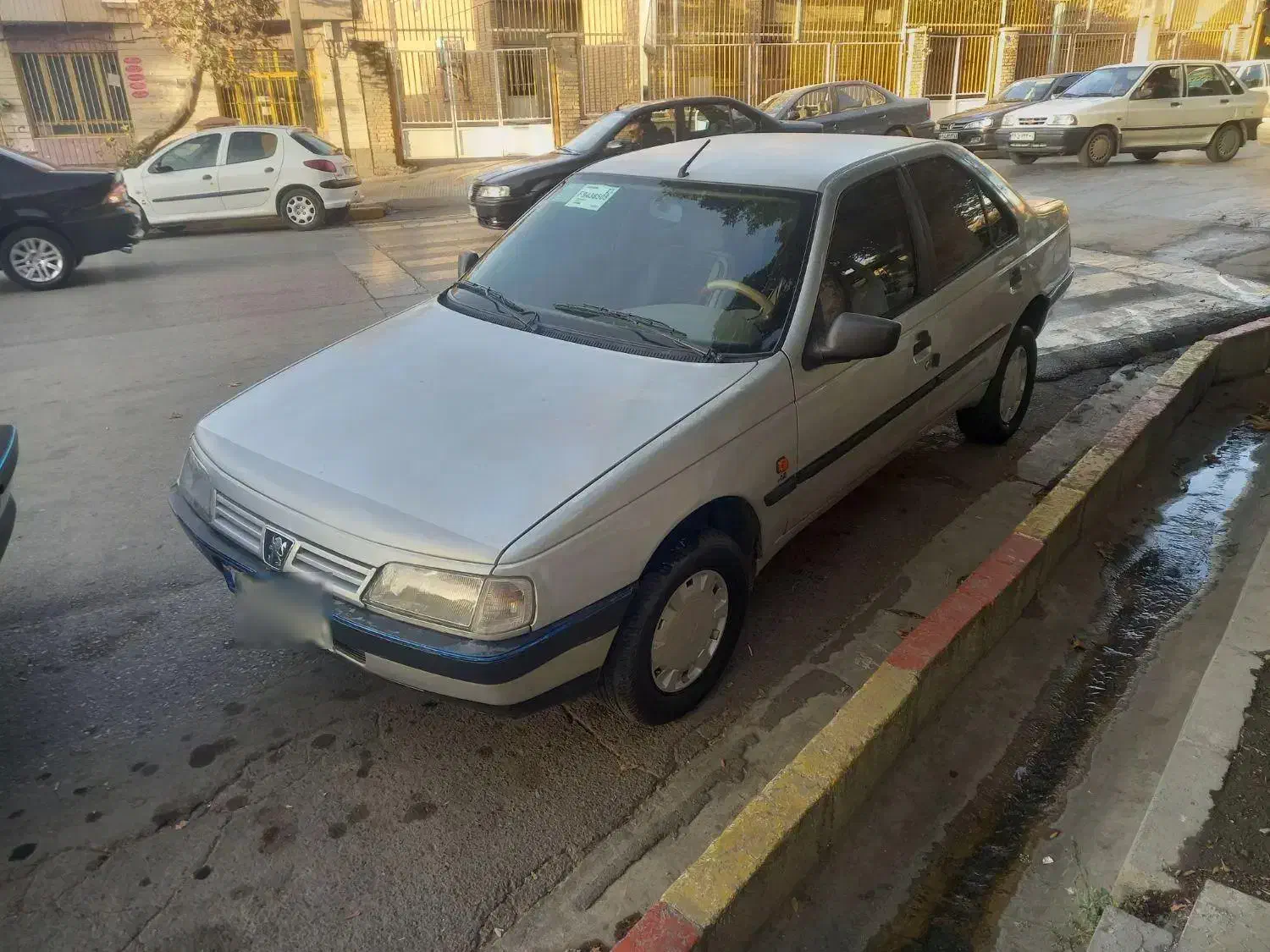 پژو ۴۰۵ مدل ۹۳ تکسوز|خودرو سواری و وانت|همدان, |دیوار
