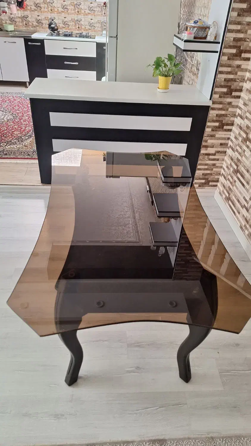 میز ناهارخوری ۶ نفره در حد نو|میز و صندلی غذاخوری|کازرون, |دیوار