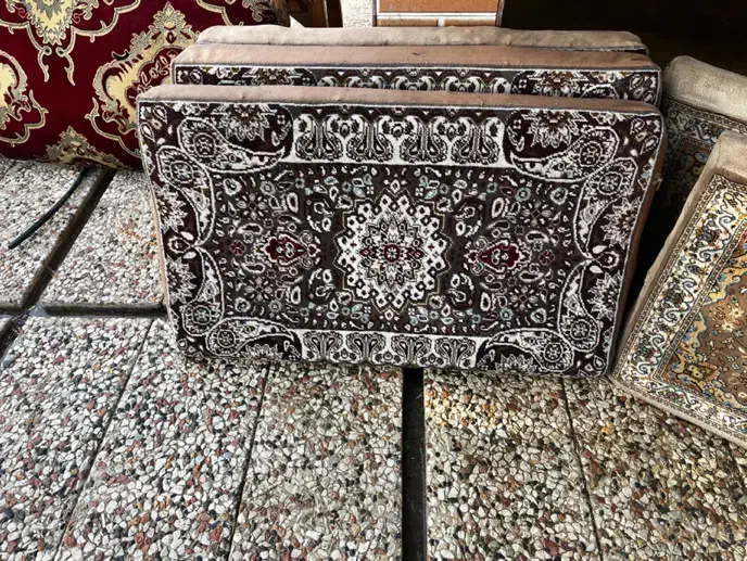پشتی|پشتی|سمنان, |دیوار
