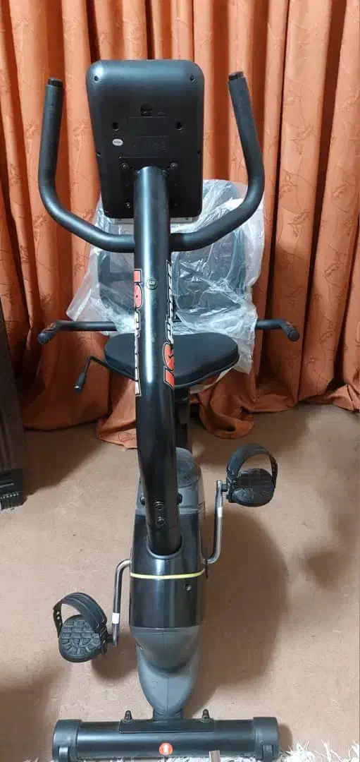 فروش دوچرخه مبله خانگی مدل 2806R مشابه صفر|دوچرخه، اسکیت، اسکوتر|لاهیجان, شقایق|دیوار