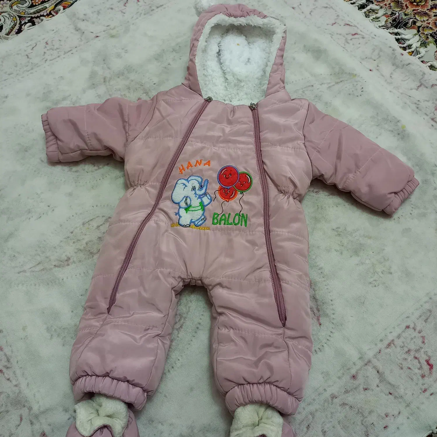 سرهمی دخترونه|کفش و لباس بچه|سنندج, |دیوار