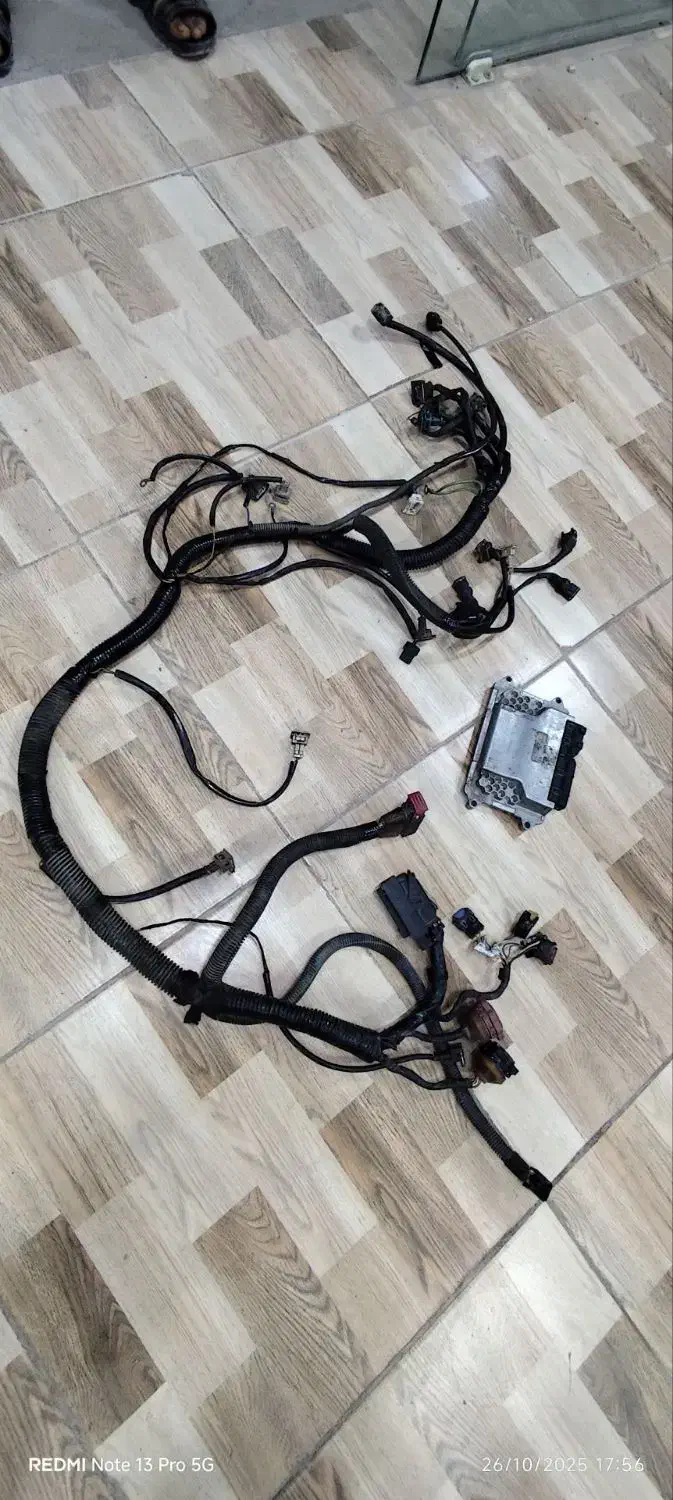 سیم کشی،کامپیوتر، میل سوپاپ تقویتی، کمک، آمپ مونو|سیستم صوتی خانگی|زاهدان, |دیوار