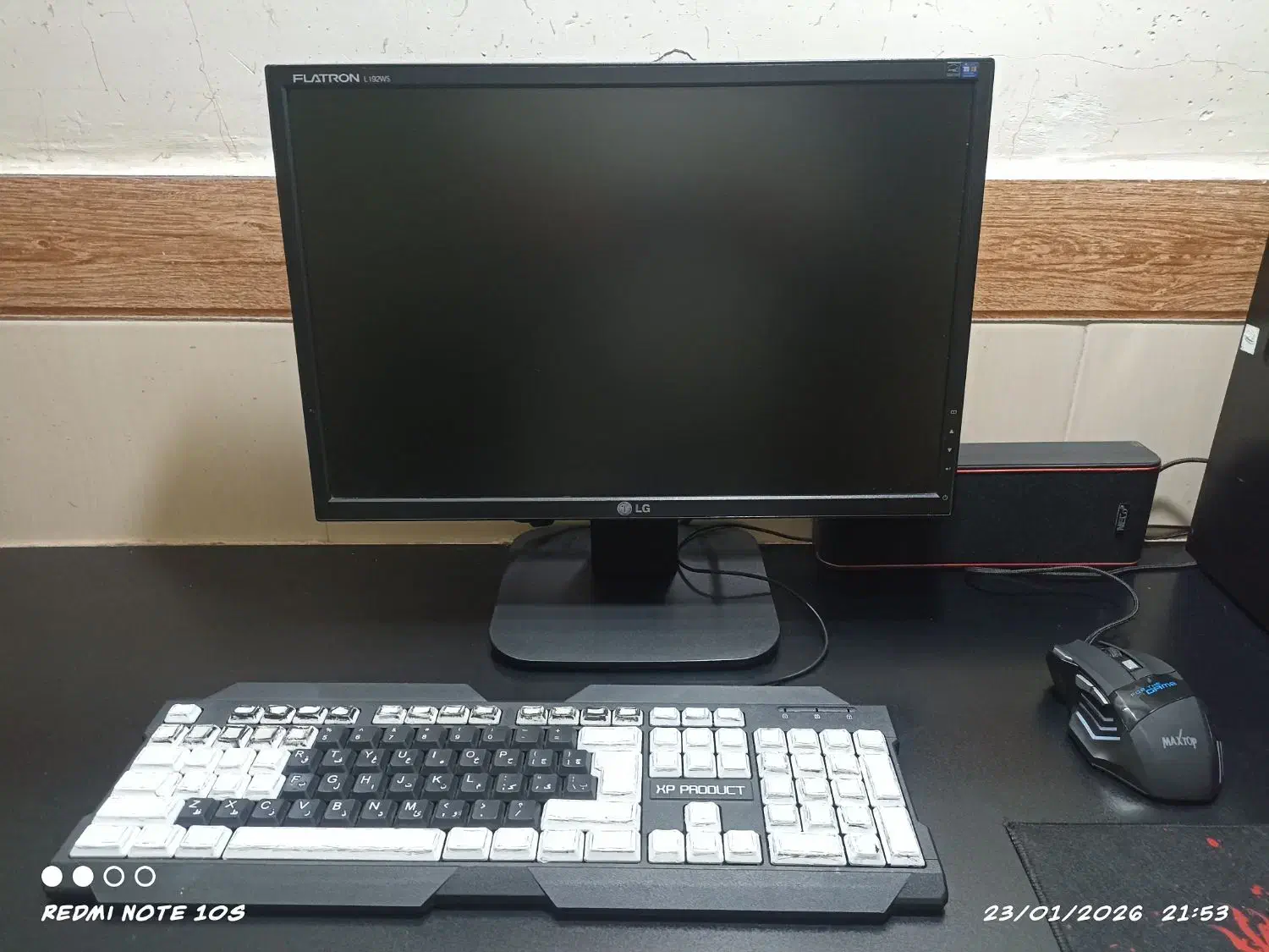 کامپیوتر|رایانه رومیزی|بروجرد, |دیوار