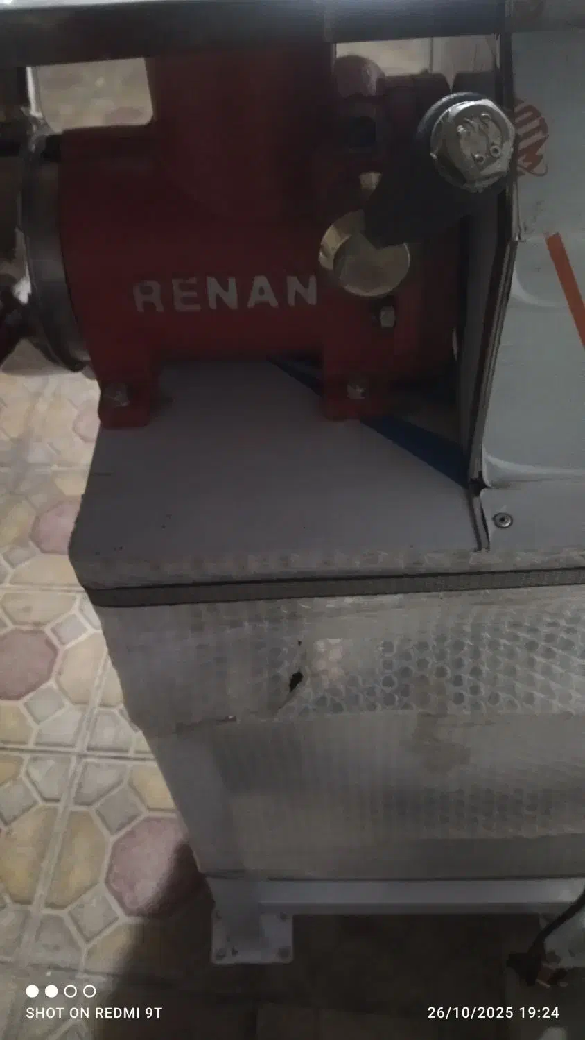 چرخ گوشت صنعتی در حد نو|کافیشاپ و رستوران|بناب, |دیوار