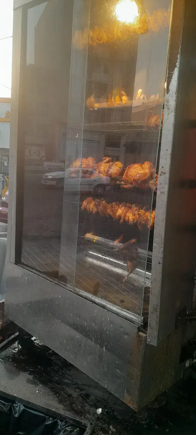 کارگر  ساده مرغ بریانی|استخدام خدمات فروشگاه و رستوران|فردیس, سرحدی|دیوار