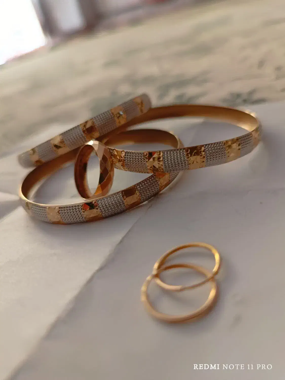 طلای دست دوم|جواهرات|کاشان, ملاصدرا|دیوار