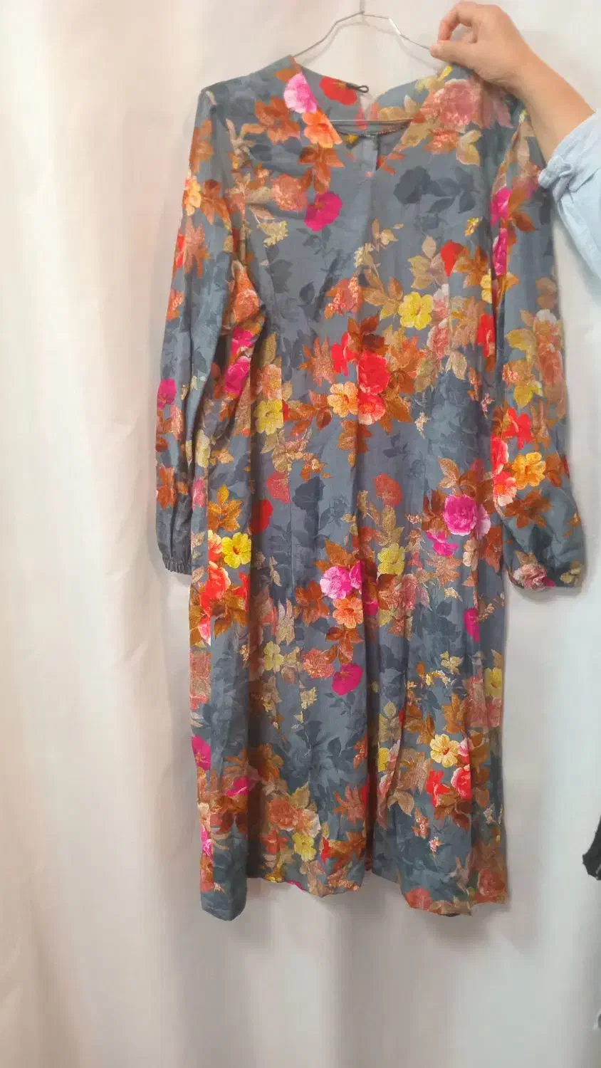 پیراهن بلند.شلوار بیرون.روسری|لباس|ابهر, |دیوار