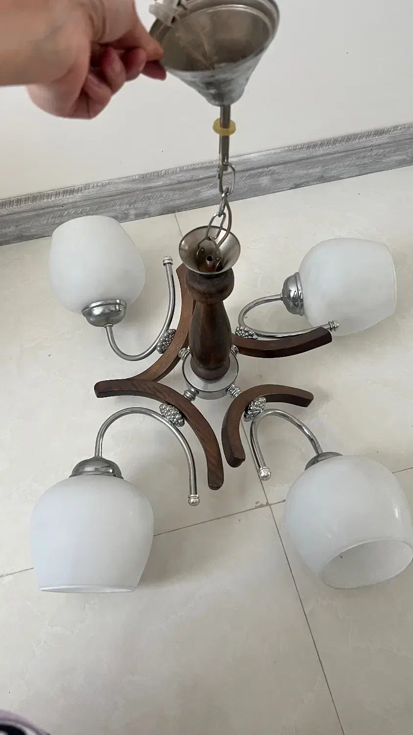 لوستر حبابی ۴ شاخه|لوستر و چراغ آویز|کرج, باغستان|دیوار