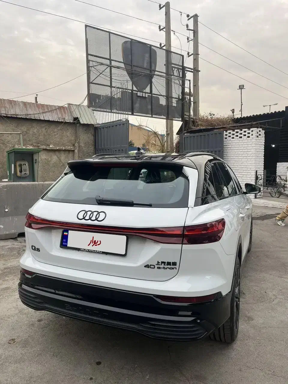 آئودی Q5 فول بلک پکیج 2024|خودرو سواری و وانت|تهران, فرودگاه مهرآباد|دیوار