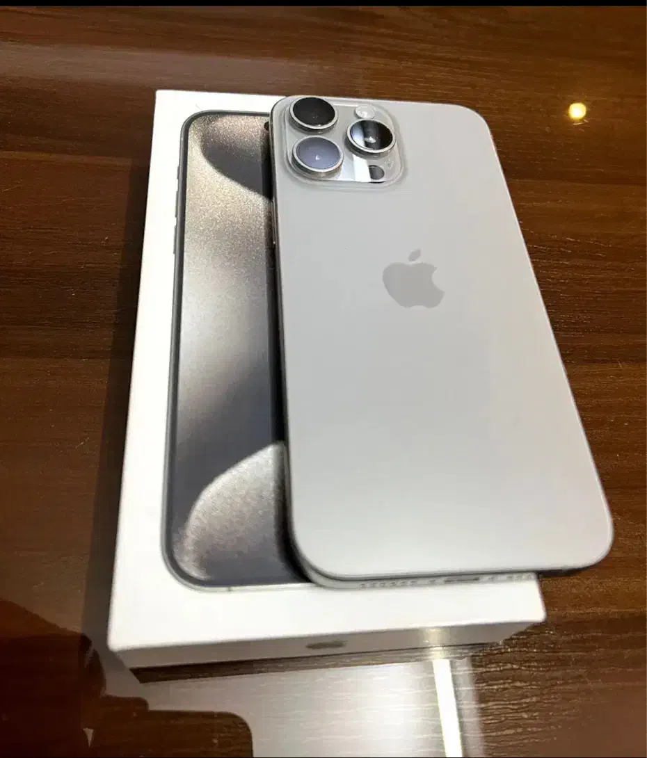 15 pro max|موبایل|رباط‌کریم, رباط‌کریم|دیوار