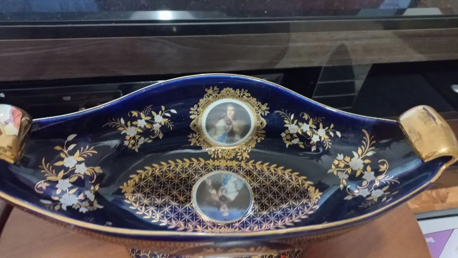 شکلات خوری شیک|ظروف سرو و پذیرایی|رشت, معلم|دیوار