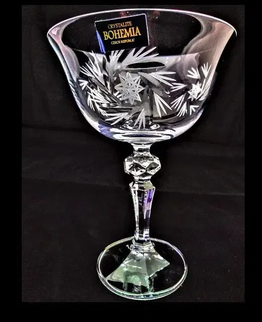 کریستالهای اصل|ظروف سرو و پذیرایی|کرج, مهرویلا شمالی|دیوار