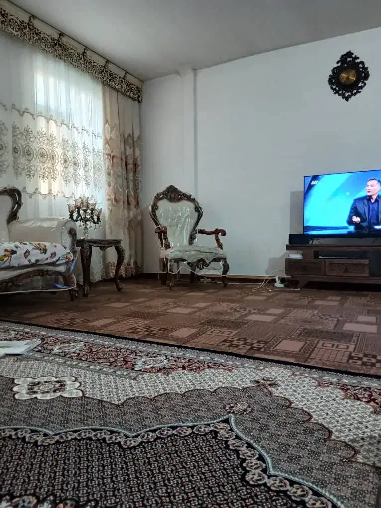 ویلایی پیلوت ۲طبقه داروپخش فول سه نبش زیر قیمت|فروش خانه و ویلا|اردبیل, |دیوار