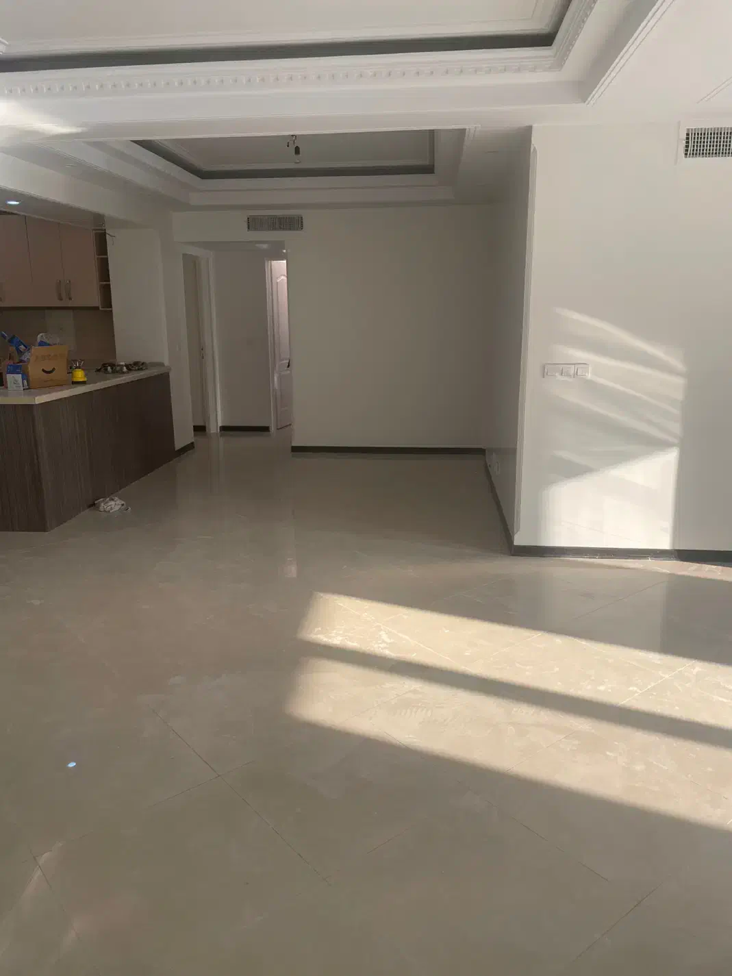 ۱۴۵ متر پاسداران گلستان ها طبقه پنجم