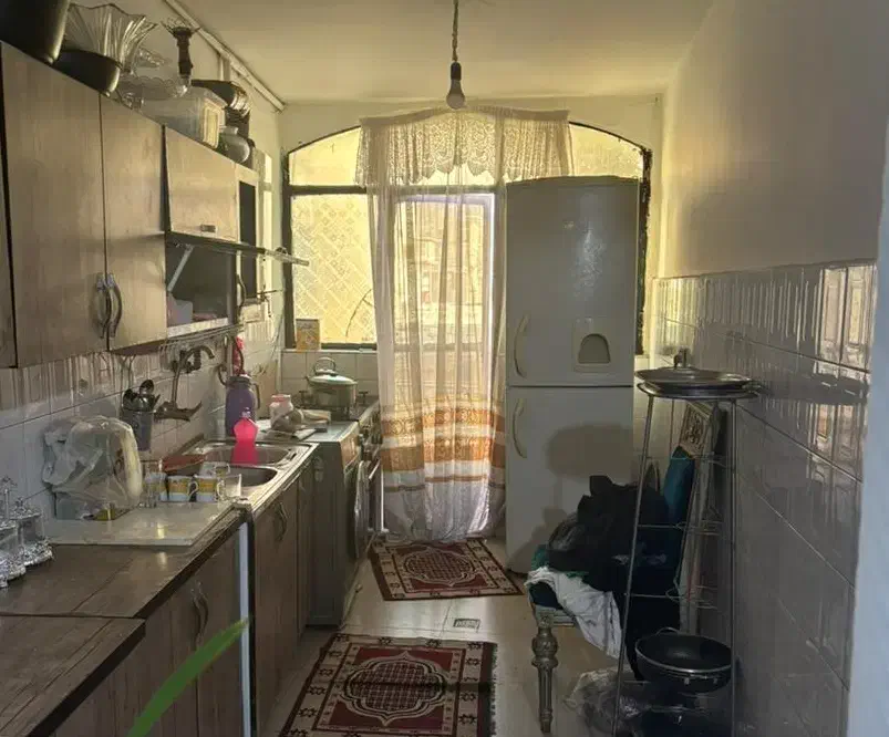 آپارتمان ۷۵متر ۲خوابه/ با پارکینگ اختصاصی/ خ برزگر|فروش آپارتمان|محمدشهر, سیدآباد|دیوار