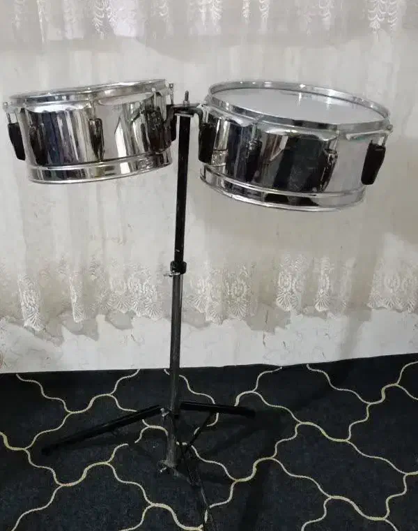 تیمبالس دست ساز بسیار خوش صدا سالم|درام و پرکاشن|ارومیه, |دیوار