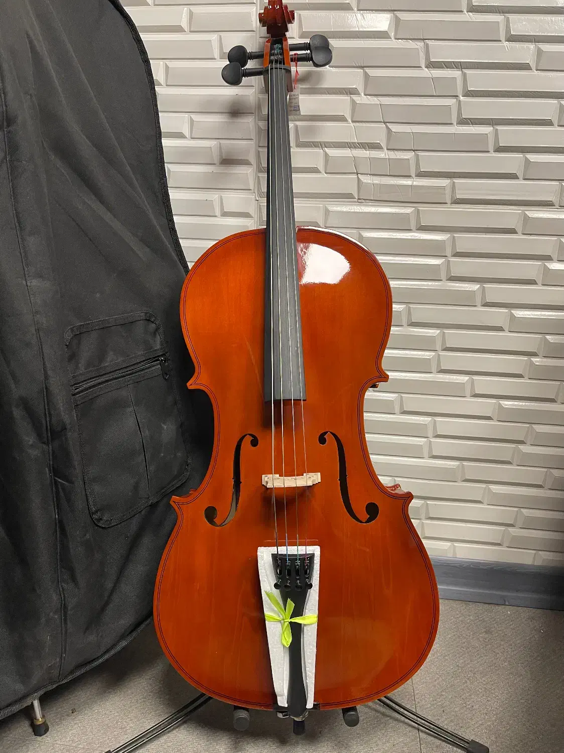 ویلن سل ۲/۴|ویولن|تهران, بهجتآباد|دیوار