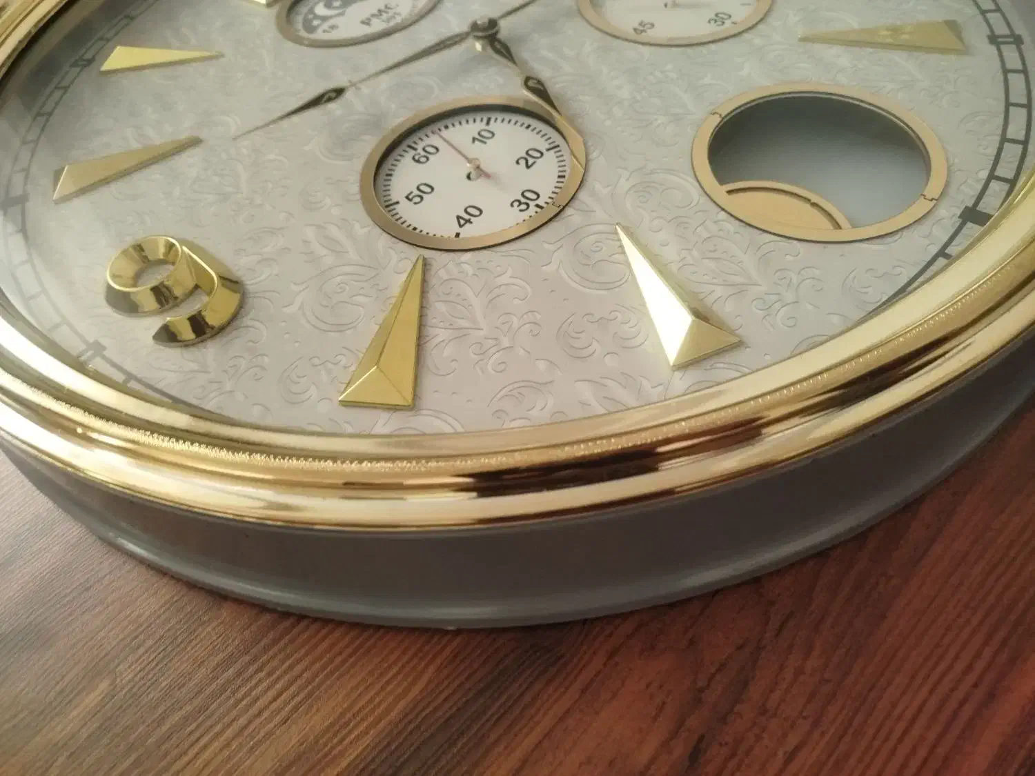 ساعت دیواری نو|ساعت دیواری و تزئینی|مراغه, |دیوار