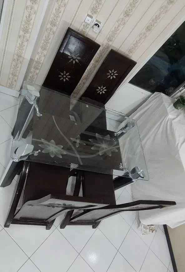 میز نهار خوری 4 نفره|میز و صندلی غذاخوری|تهران, قیام|دیوار