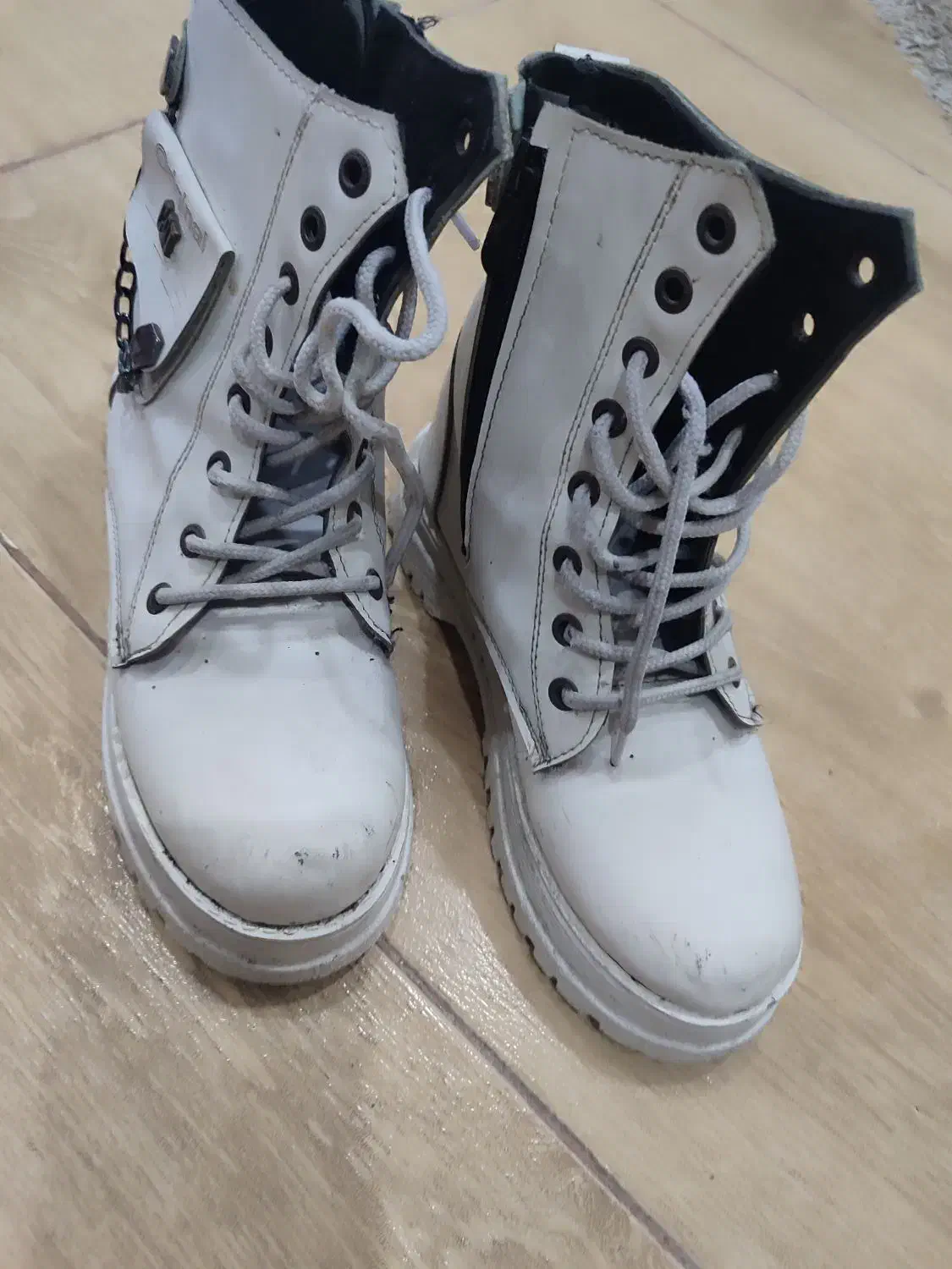 نیم بوت|کفش و لباس بچه|کرج, دهقان ویلا|دیوار