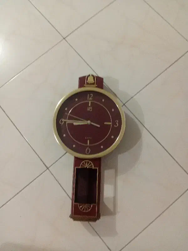 ساعت دیواری دقیق|ساعت دیواری و تزئینی|شیراز, ارم|دیوار