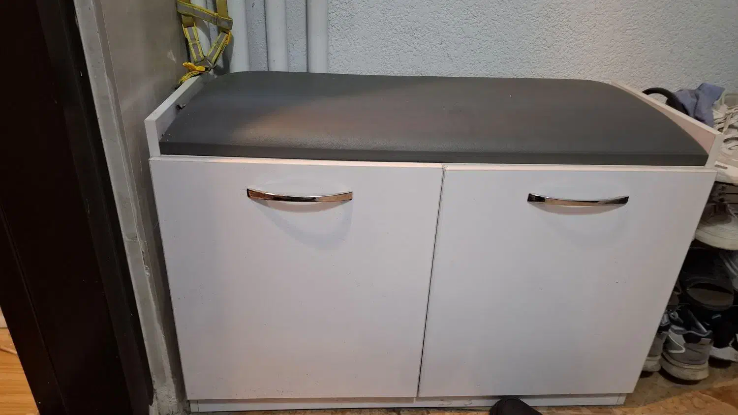 جاکفشی با نشیمن|جاکفشی، کمد، دراور|لاهیجان, گلستان|دیوار