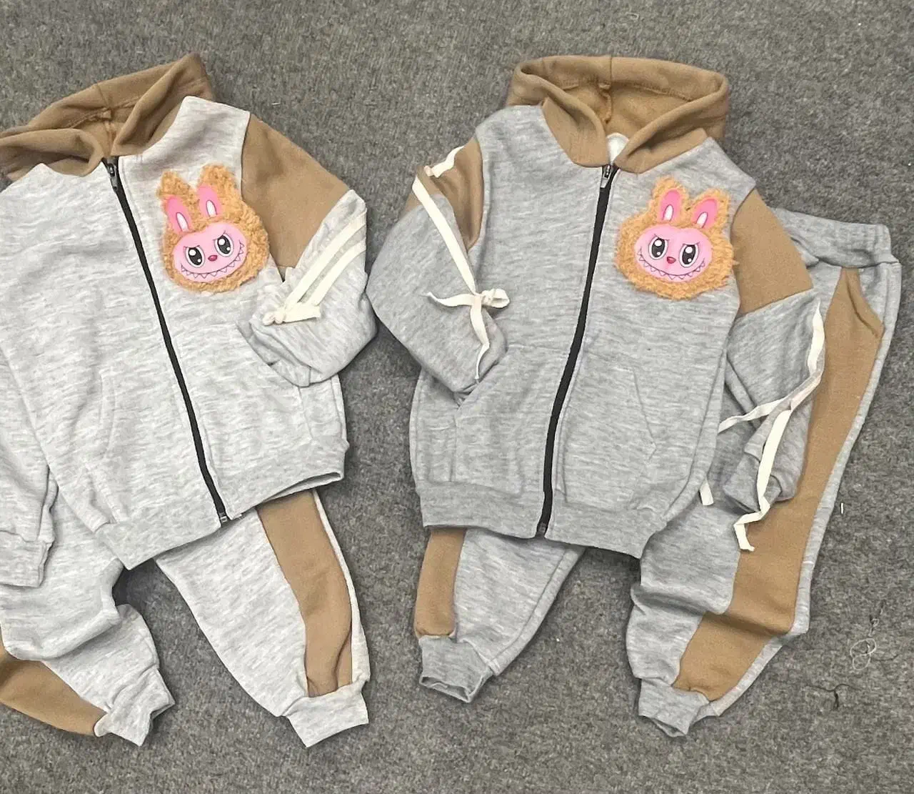 ترند سال|کفش و لباس بچه|شیراز, میانرود|دیوار