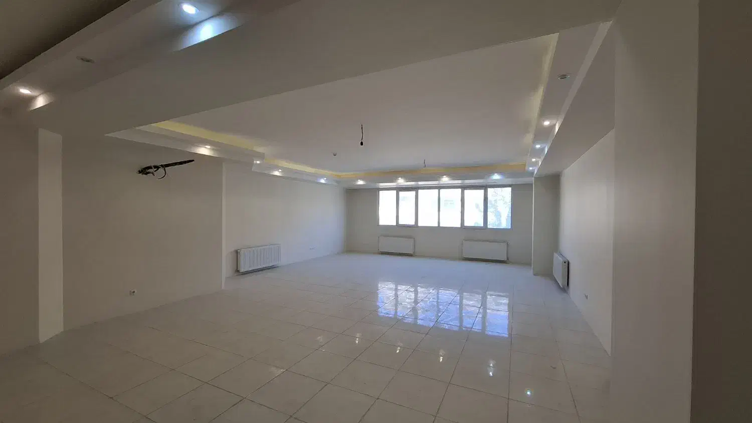 ولیعصر جنوبی آپارتمان ۲۷۰ متری|فروش آپارتمان|تبریز, |دیوار