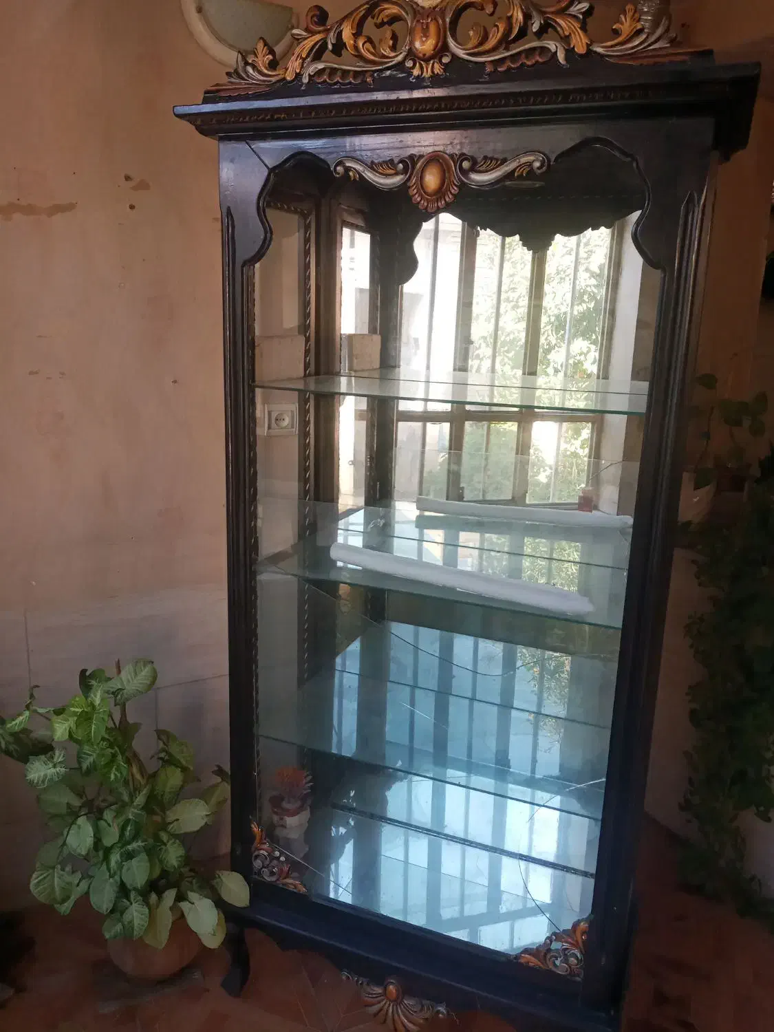 بوفه چوبی|بوفه، ویترین، کنسول|شیراز, گود عربان|دیوار