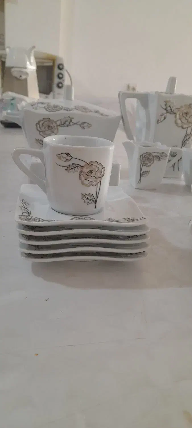 ظروف چینی پردیس|ظروف سرو و پذیرایی|مشهد, امیر المومنین|دیوار